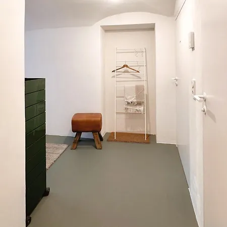 Lauschige Im Herzen Von * לינץ